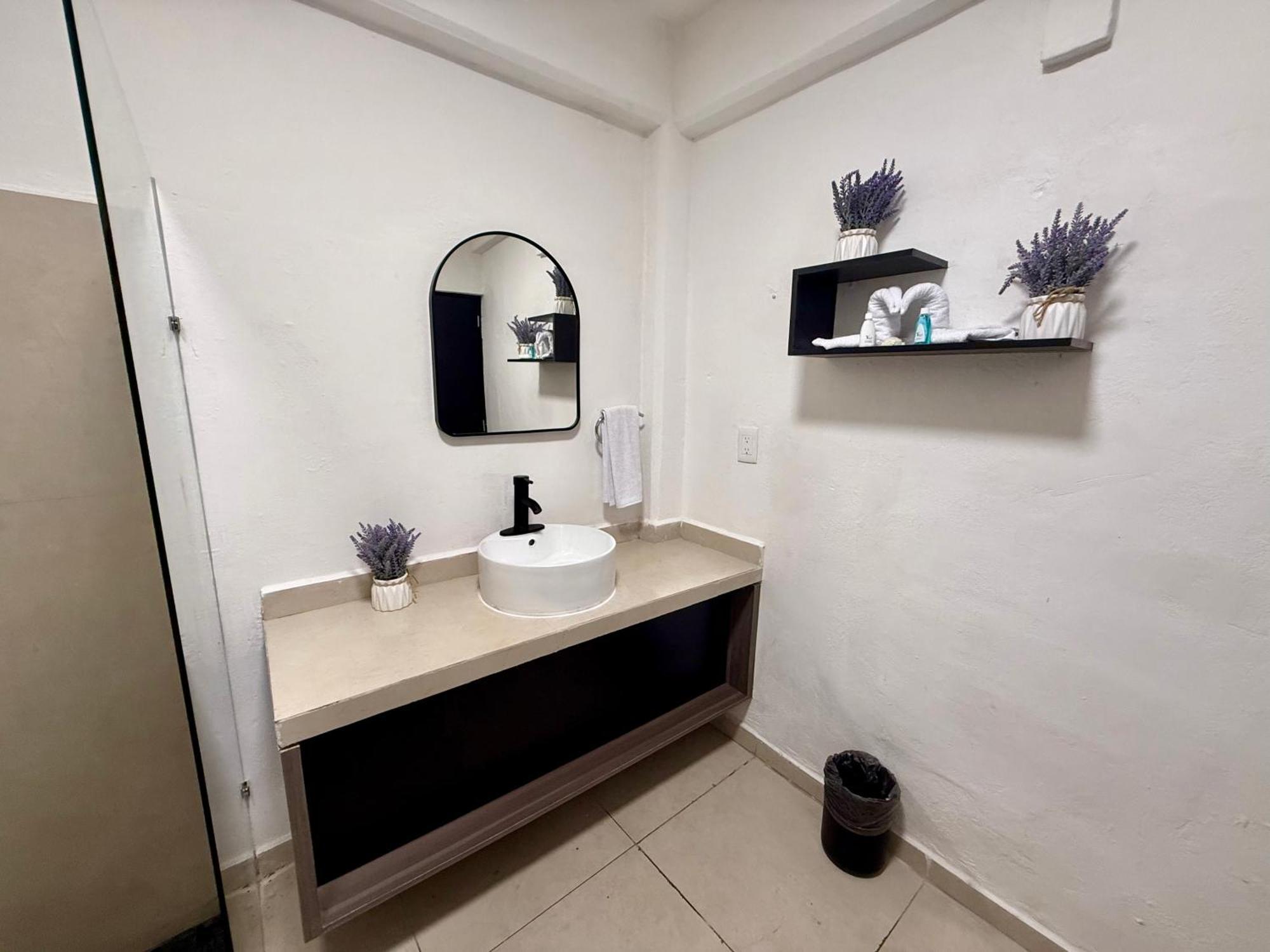 Casa Tortuga 5Th Ave Hotel Плая дел Кармен Екстериор снимка