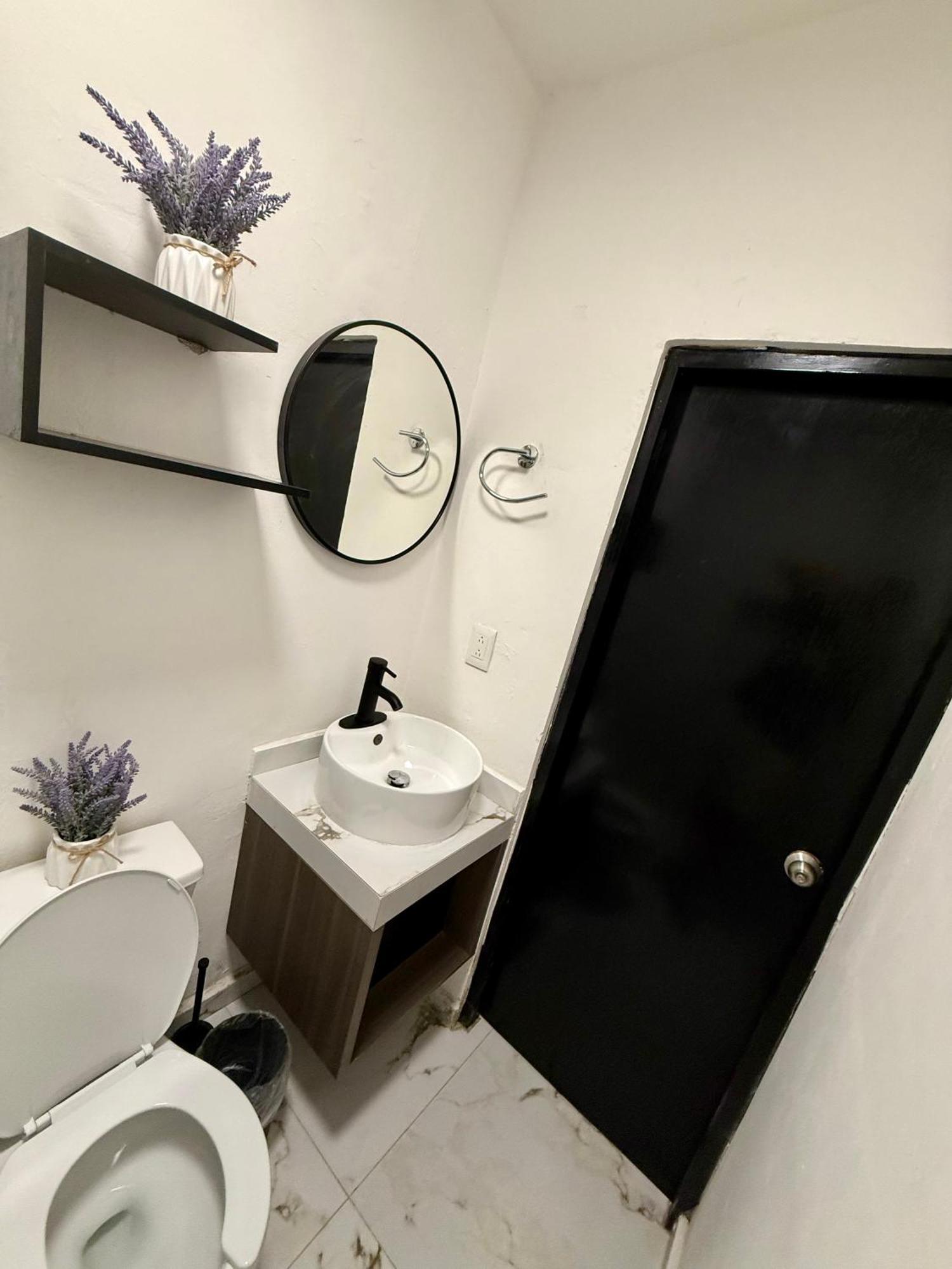 Casa Tortuga 5Th Ave Hotel Плая дел Кармен Екстериор снимка