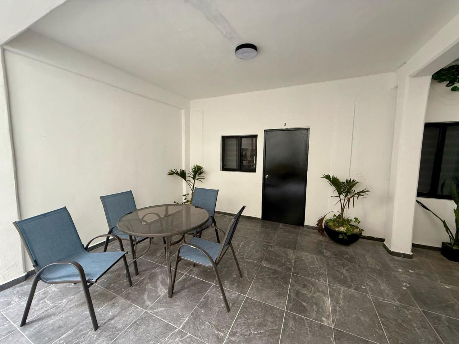 Casa Tortuga 5Th Ave Hotel Плая дел Кармен Екстериор снимка
